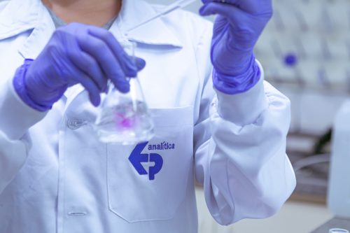 Terceirização de laboratório